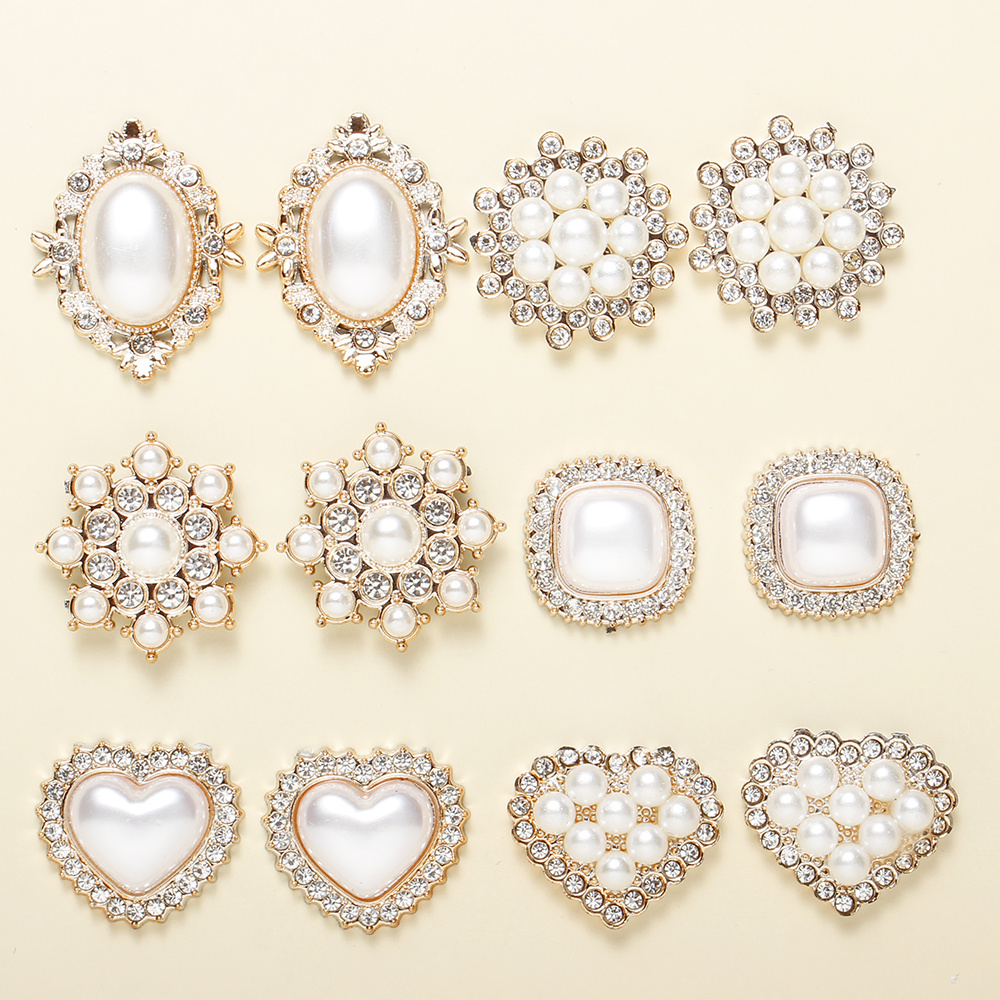 20pcs White Love & Flower Flatback Beads with Rhinestones